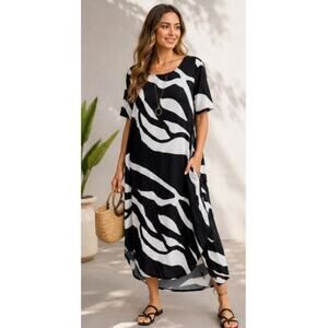 Charlie Charlie Charlotte L/XL Zebra Print Swing Midi Dress Black White